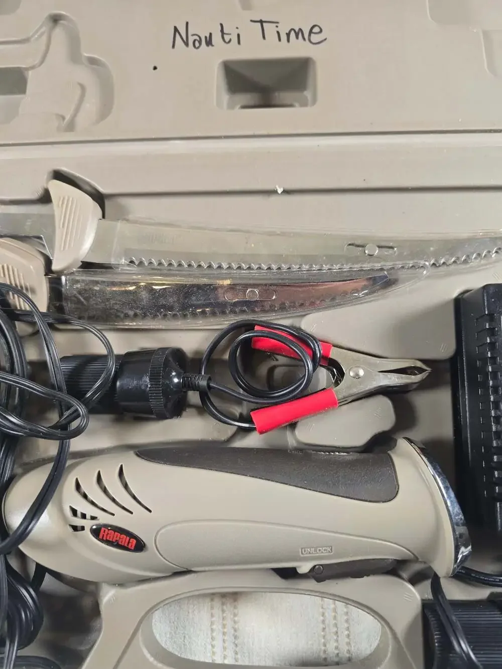 Rapala Electric Fillet Knife Set with Carrying Case and Power Adapters